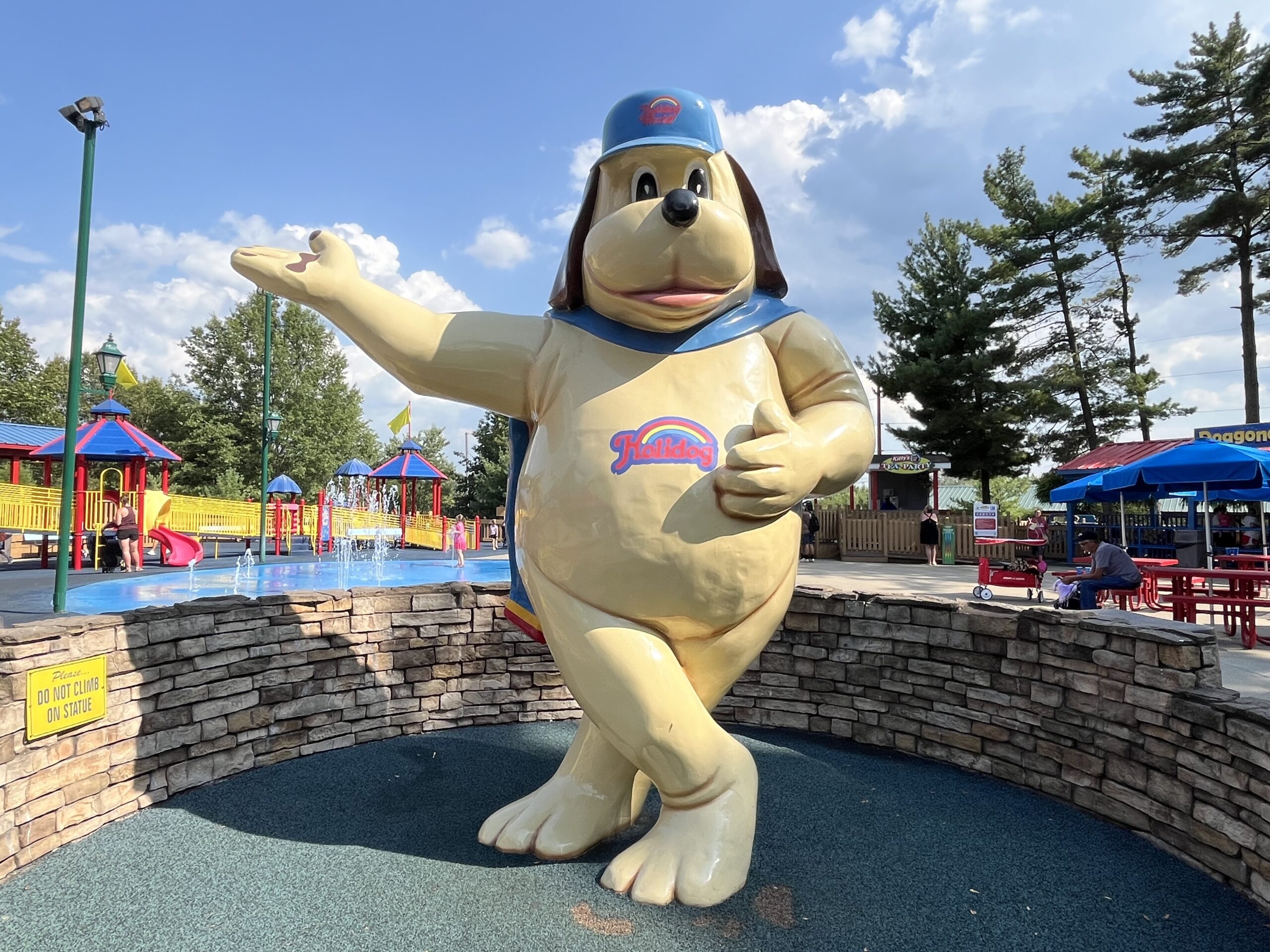 Holiday World Unveils 2025 Operating Calendar With Longer Season And Returning Events Theme Parks By Don