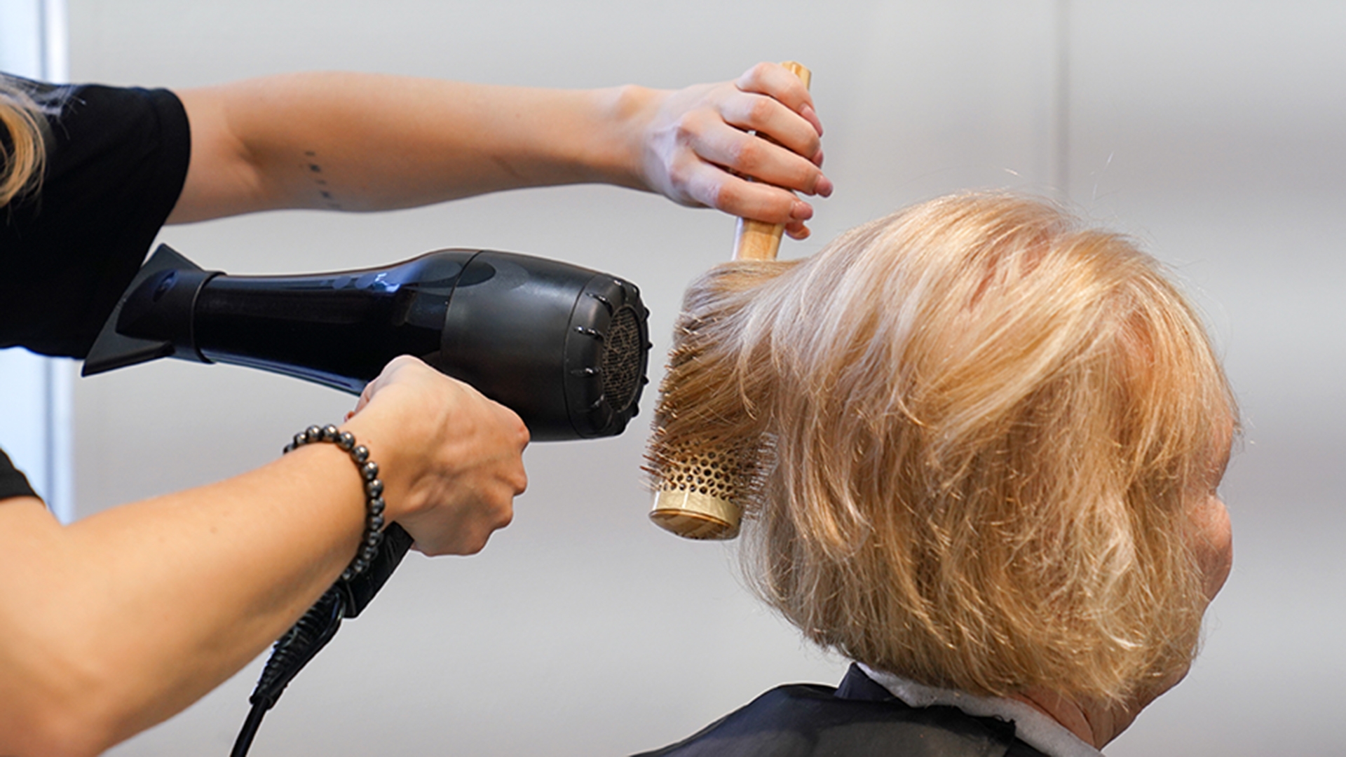 Lunar Calendar Of Haircuts For April 2025 When To Treat Teeth